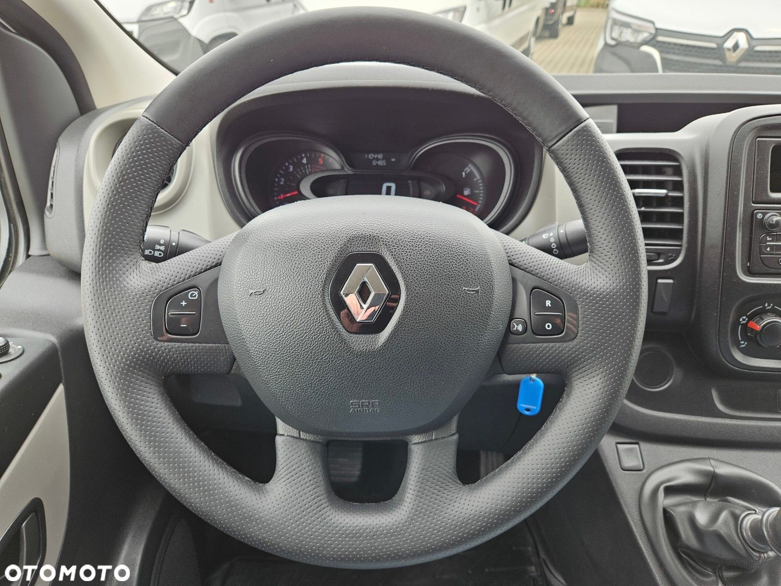 Renault Trafic Long *59900zł NETTO* Brygadówka 6 osób 1,6dCi/120KM - 19
