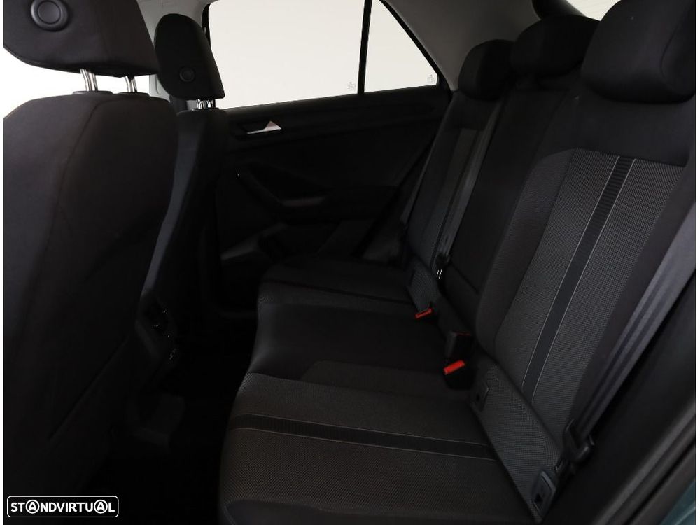 VW T-Roc 1.0 TSI Life - 24