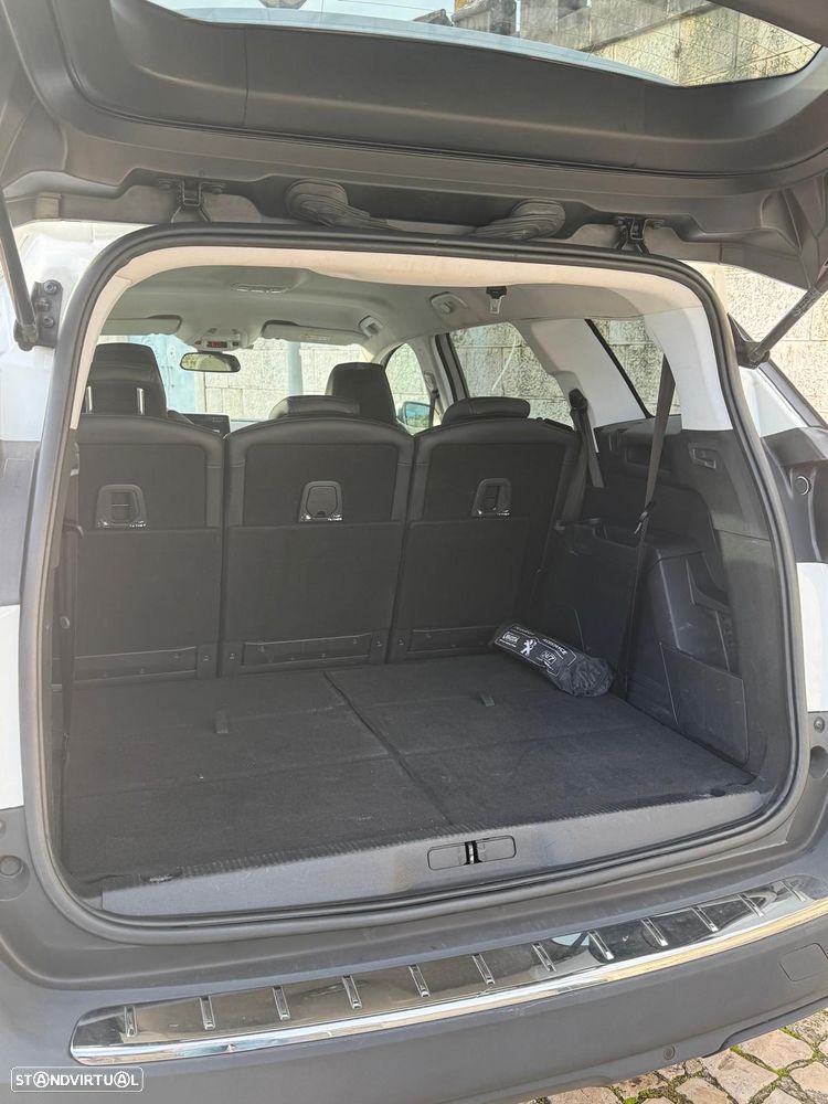 Peugeot 5008 BlueHDI 130 EAT8 Allure Pack - 23