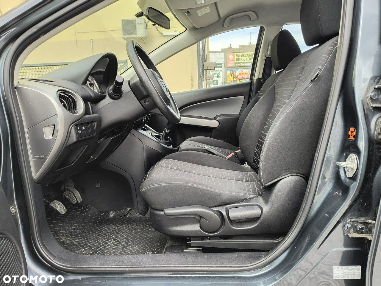 Mazda 2 1.3 Comfort - 10