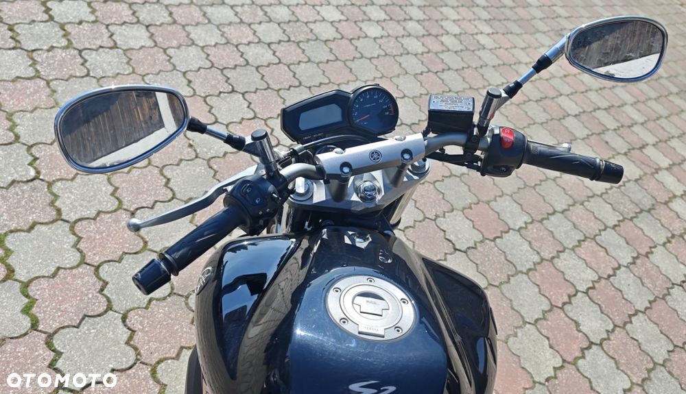 Yamaha FZ6 - 11
