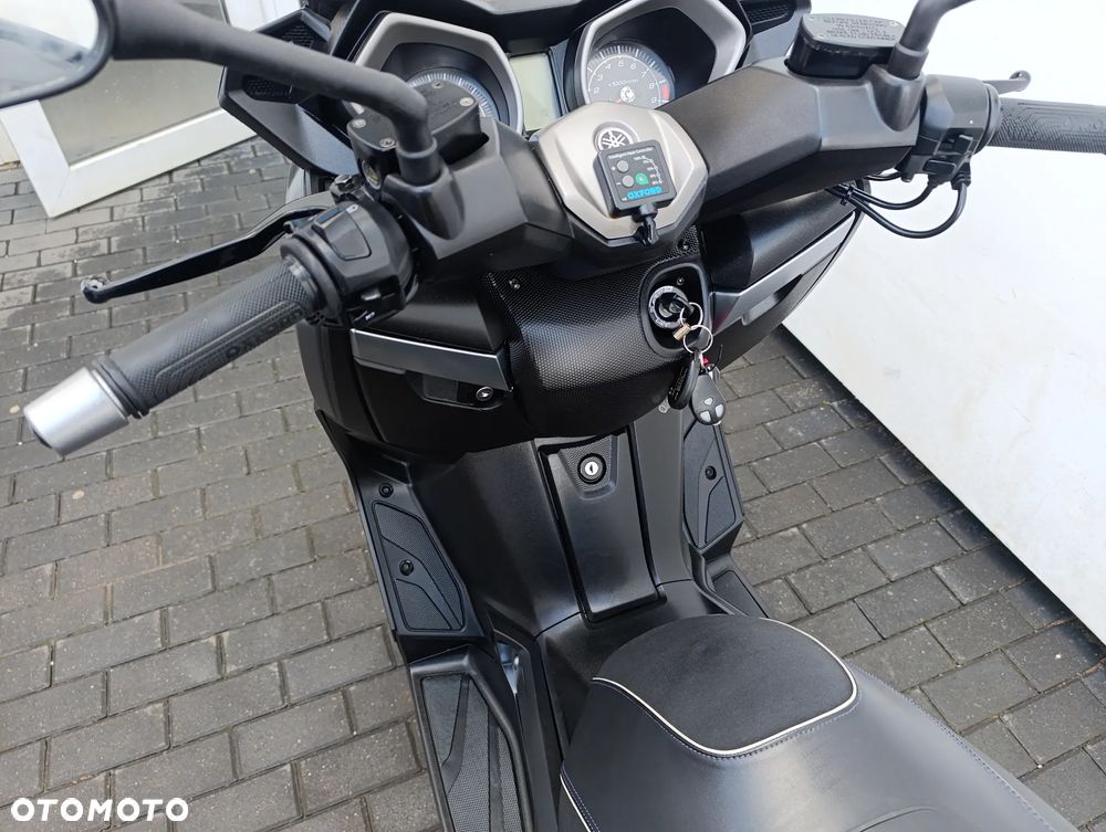 Yamaha X-max - 16