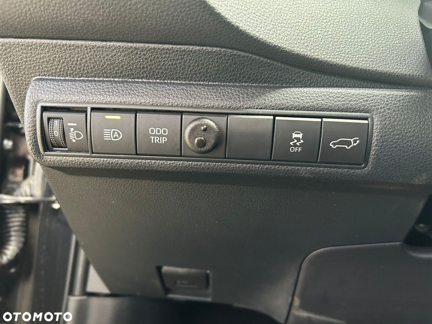 Toyota Corolla - 15