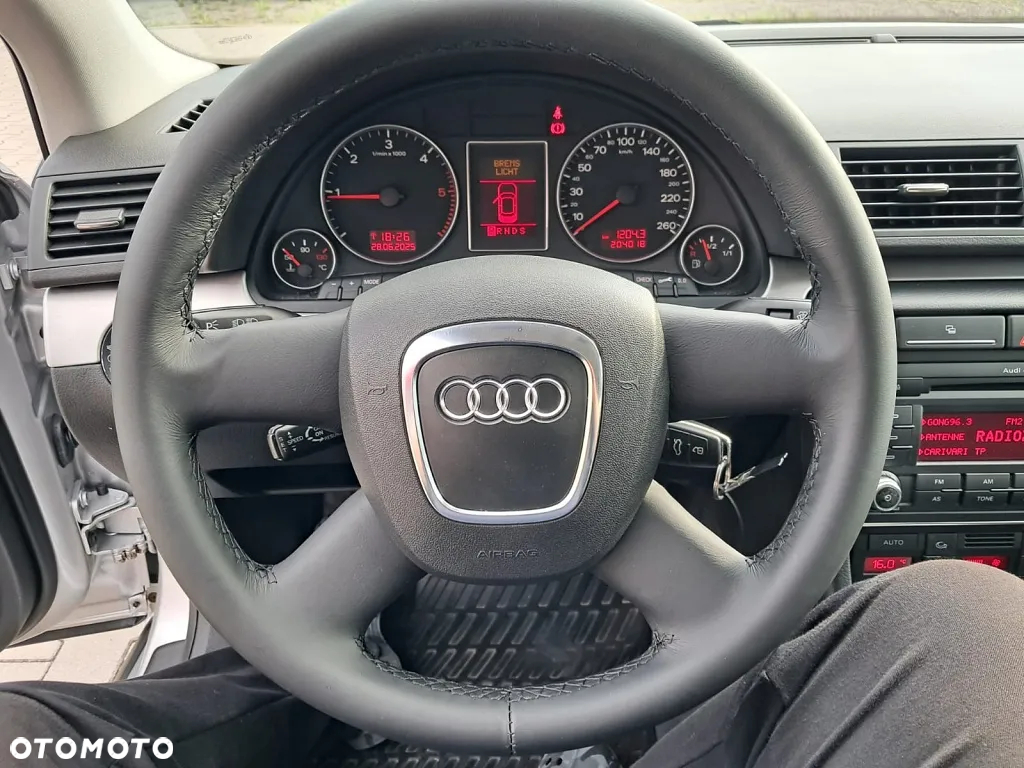 Audi A4 Avant 2.0 TDI DPF multitronic - 14