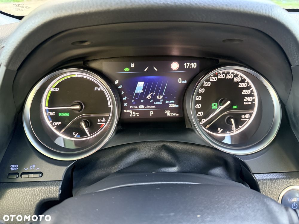 Toyota Camry 2.5 Hybrid Comfort CVT - 13
