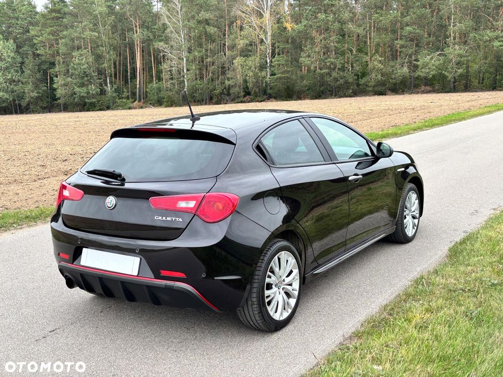 Alfa Romeo Giulietta - 25