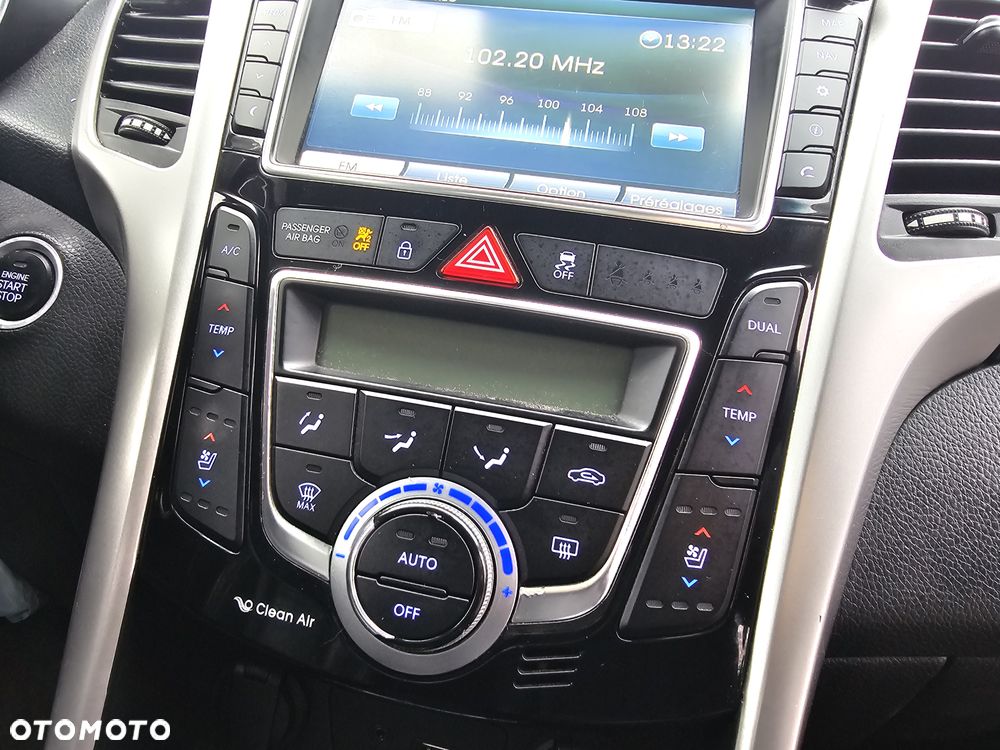 Hyundai i30 1.6 CRDI DCT Premium - 24