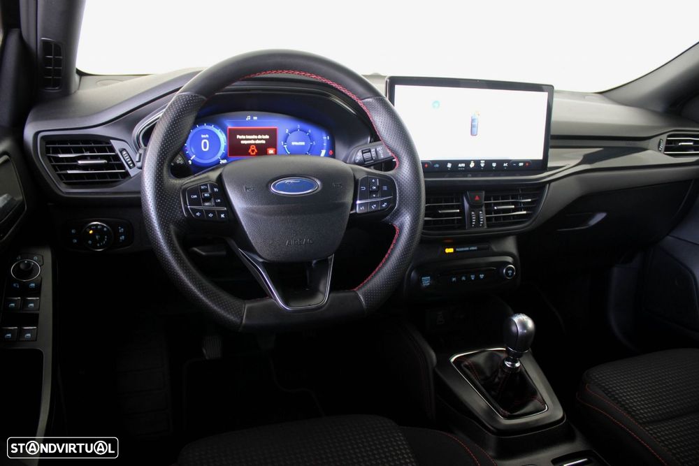 Ford Focus SW 1.5 TDCi EcoBlue ST-Line - 15