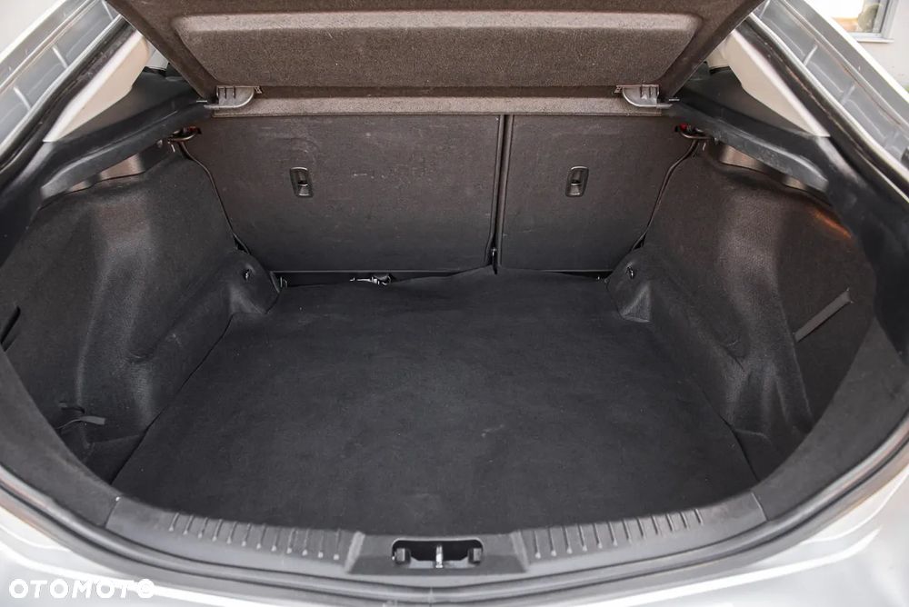 Ford Mondeo 2.5 Titanium - 28