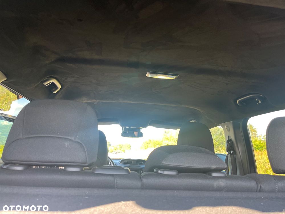 Jeep Renegade 1.6 E-TorQ Sport FWD - 6