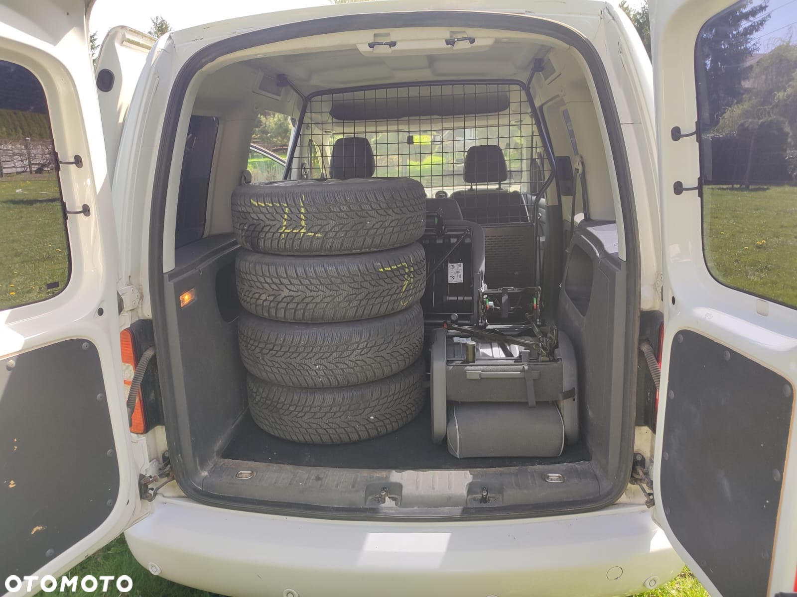 Volkswagen Caddy - 20