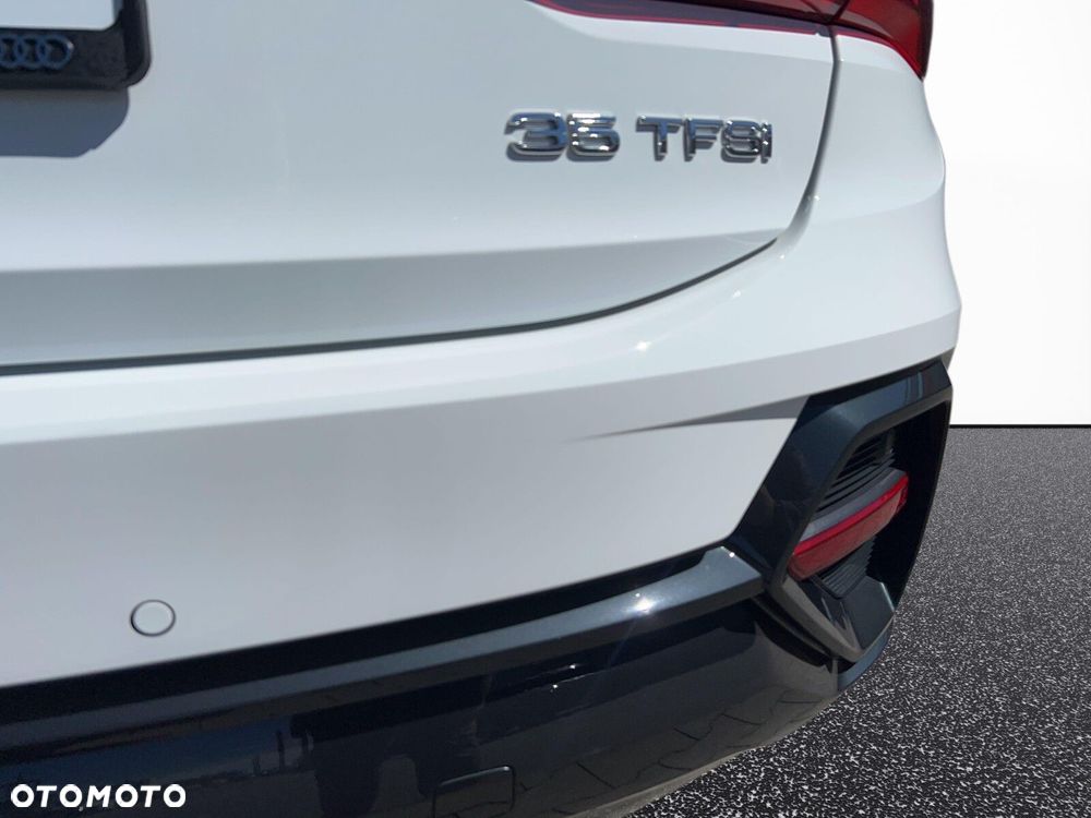 Audi Q3 Sportback - 17