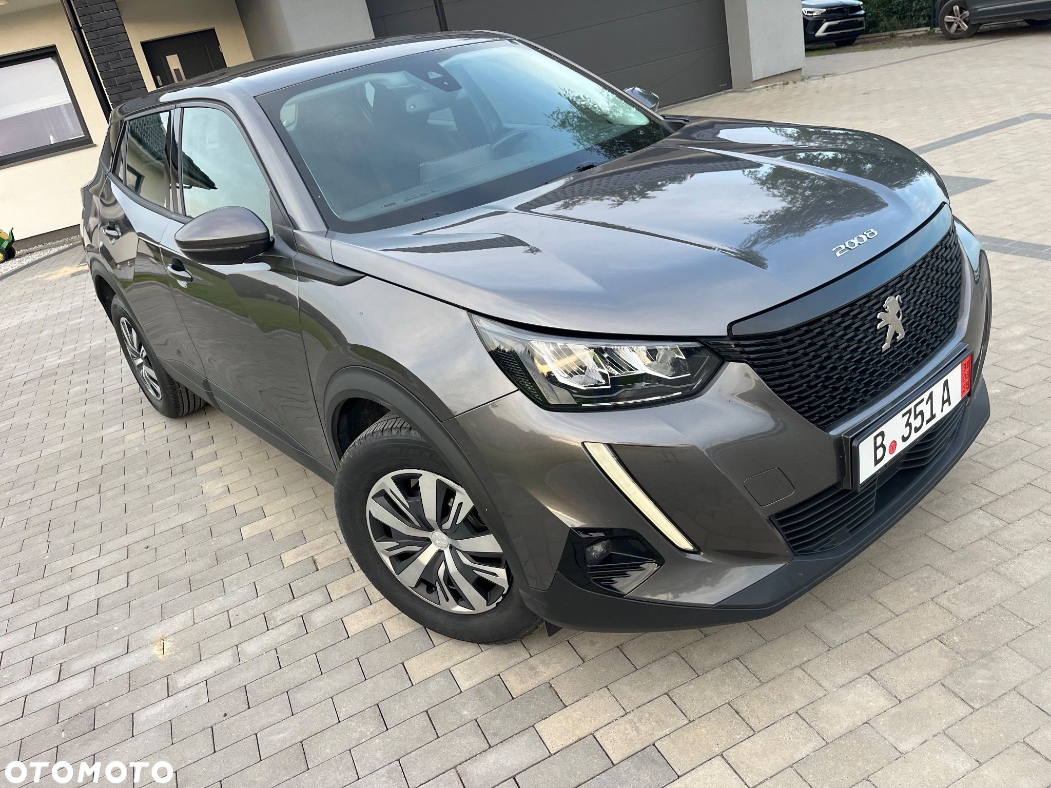 Peugeot 2008 - 1