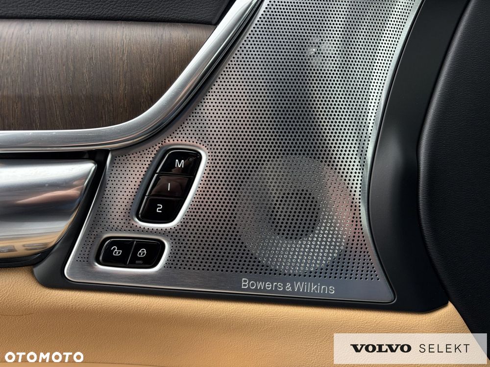 Volvo V90 - 16