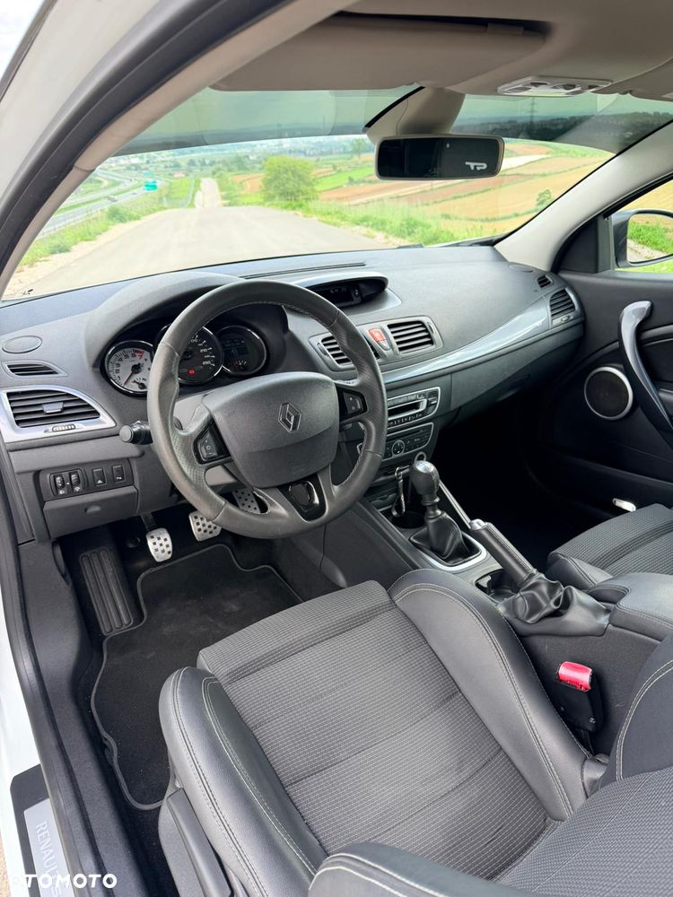 Renault Megane - 11