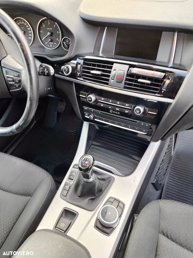 BMW X3 xDrive20d - 11