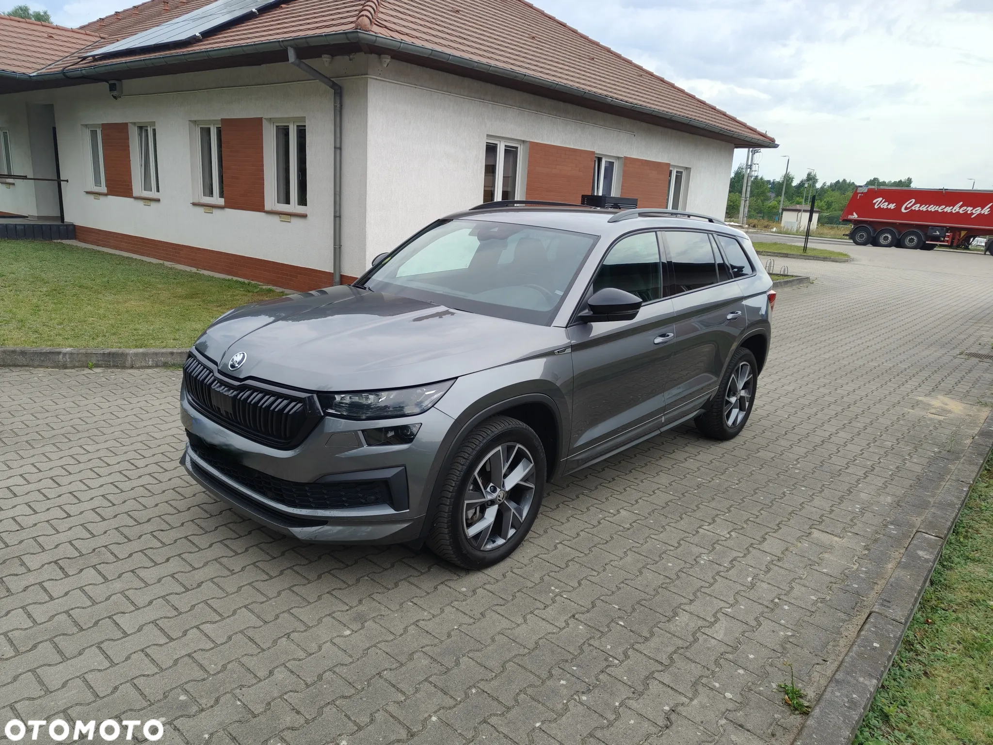 Skoda Kodiaq 2.0 TDI 4x4 Sportline DSG 7os - 9