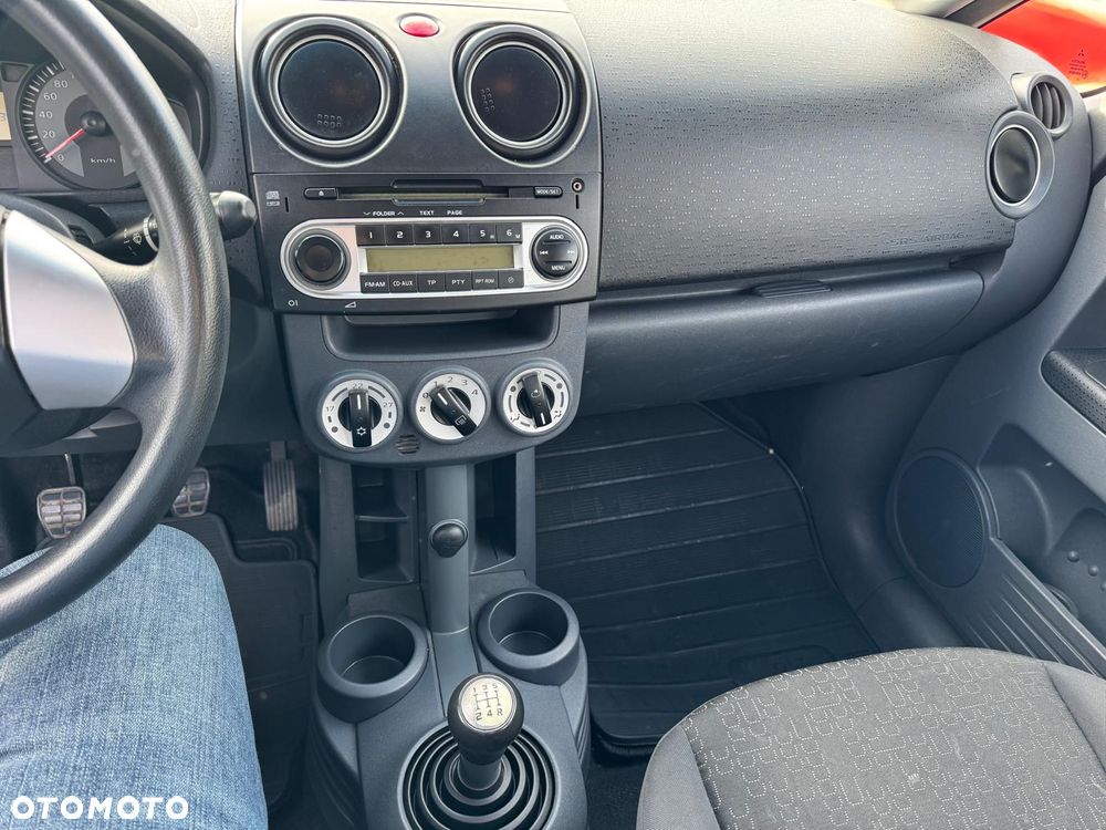 Mitsubishi Colt 1.3 Inform - 10