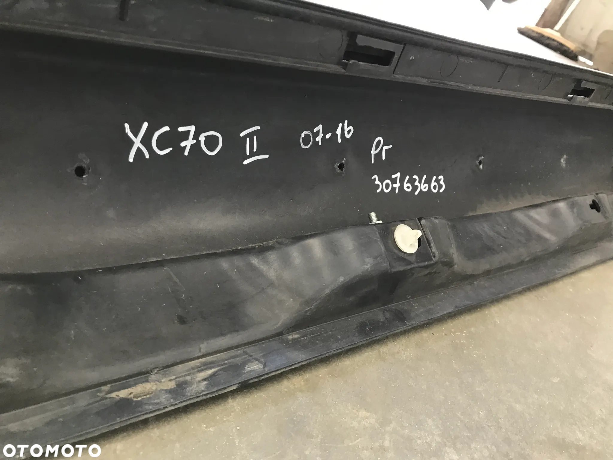 Nakładka progu Volvo xc70 II 2 prawa listwa progowa 07-16 30763663 - 24