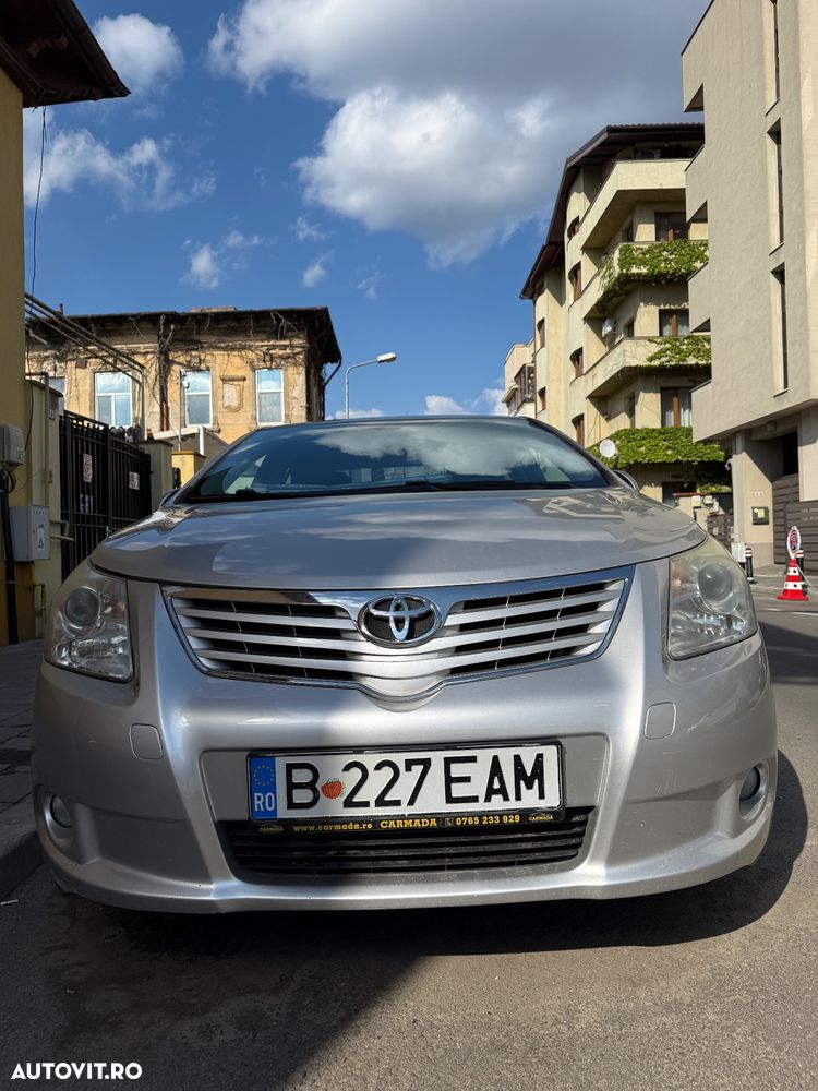 Toyota Avensis - 3