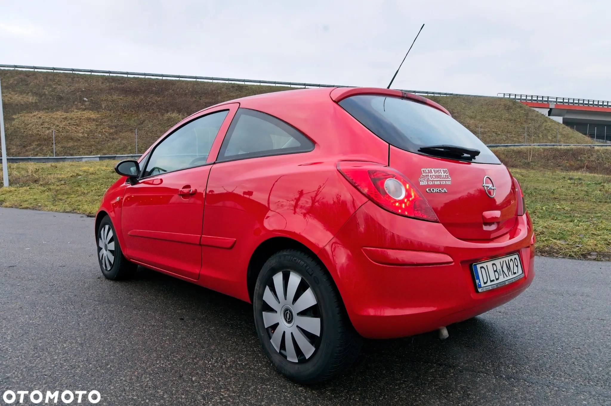Opel Corsa 1.2 16V Enjoy - 5