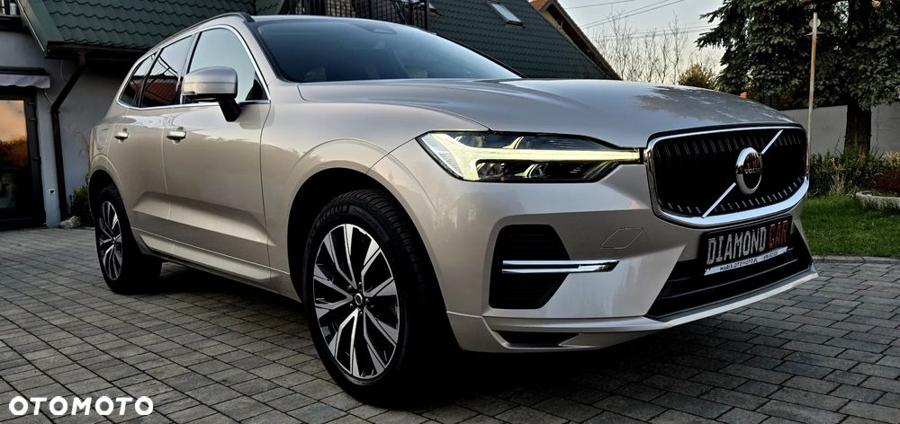 Volvo XC 60 B4 D Geartronic Momentum Pro - 8