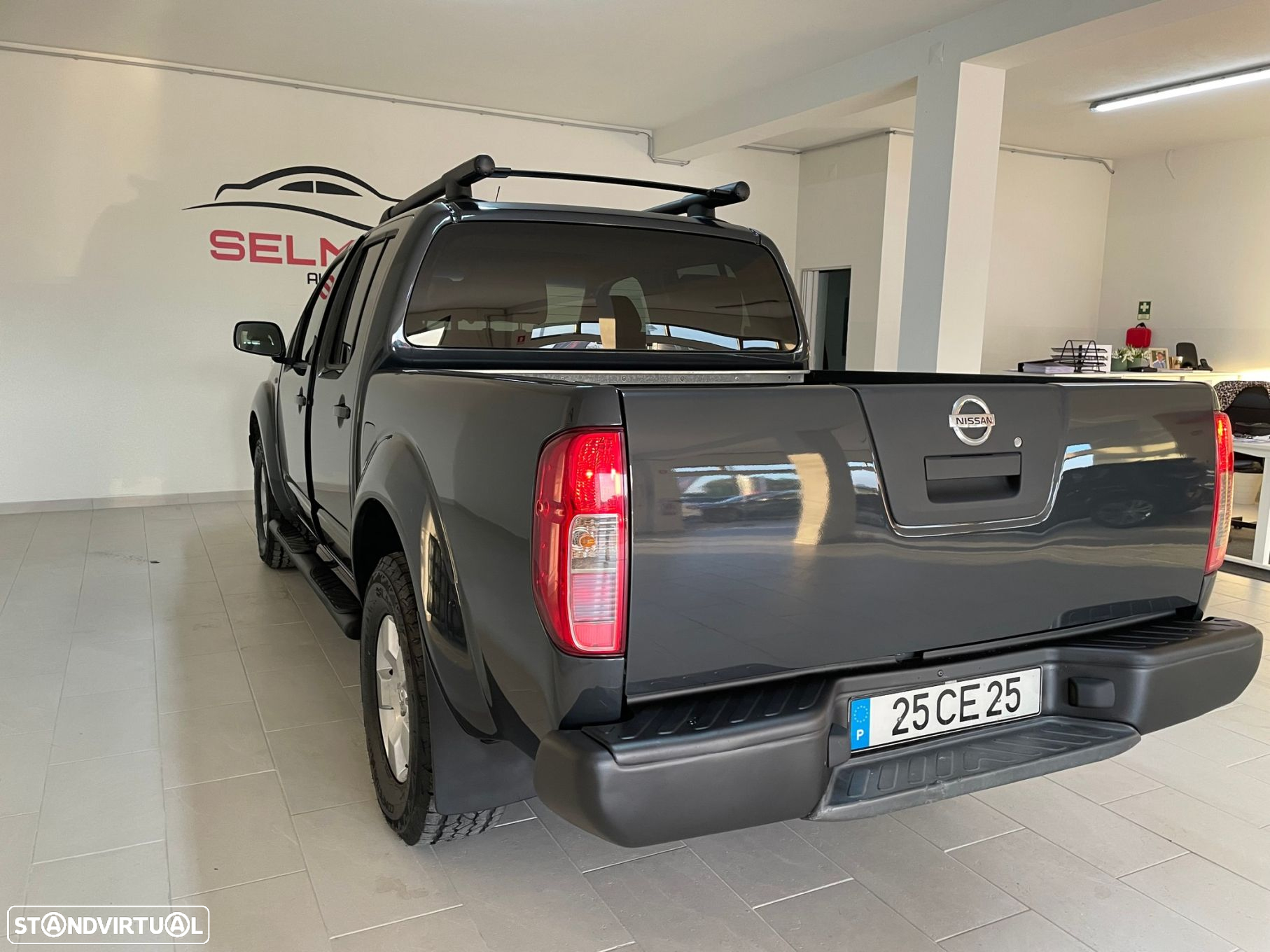 Nissan Navara 2.5 dCi CD LE - 3