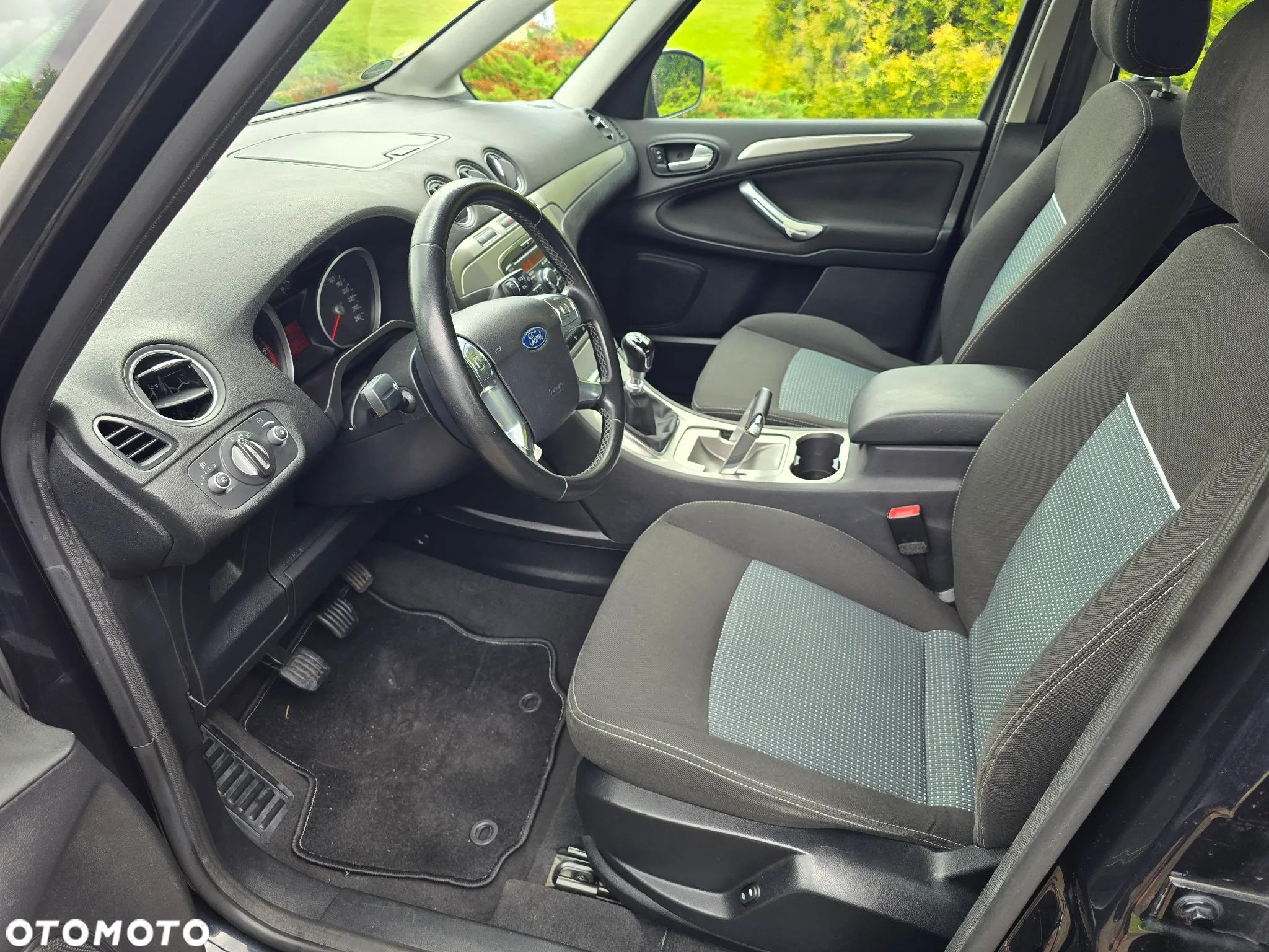 Ford Galaxy 2.0 TDCi Titanium - 8
