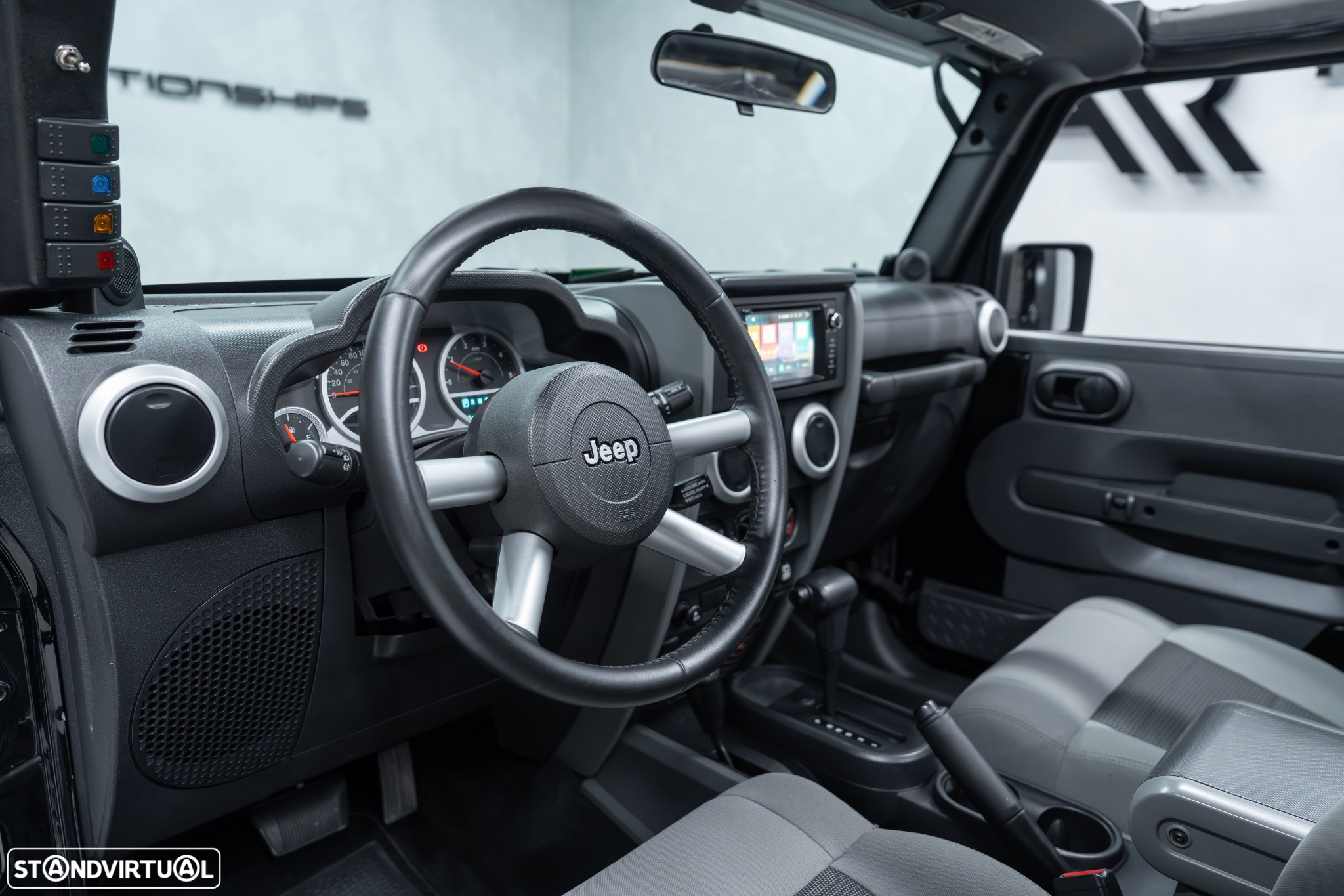Jeep Wrangler Unlimited 2.8 CRD ATX Sahara - 19