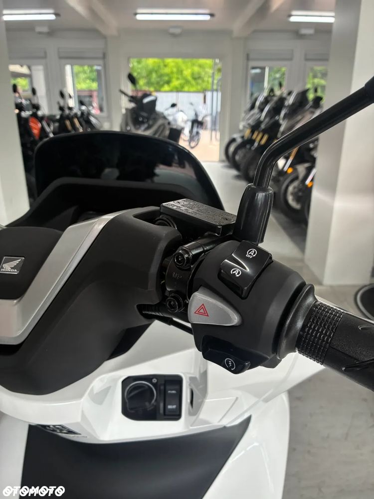 Honda PCX - 3