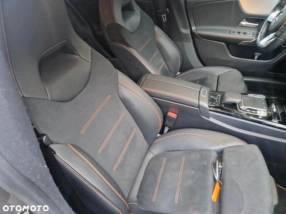 Mercedes-Benz CLA 200 7G-DCT Edition AMG Line - 4