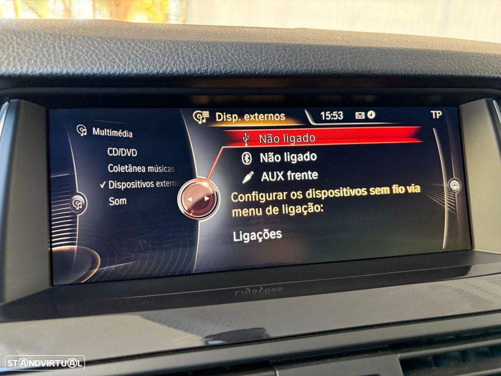 BMW 520 d Pack Desportivo M Auto - 27