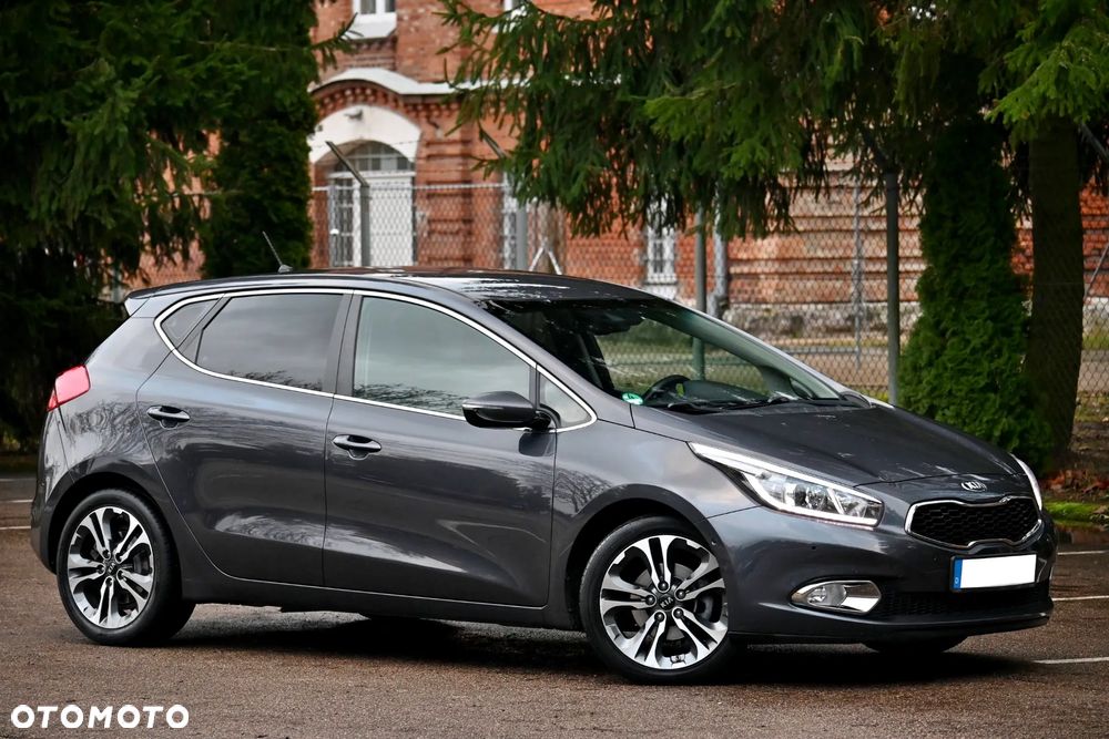 Kia Ceed 1.6 GDI DCT Spirit - 10