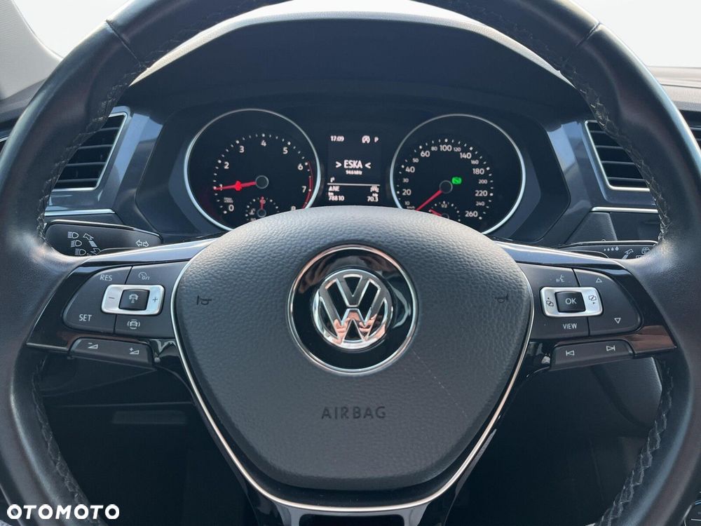 Volkswagen Tiguan Allspace 1.5 TSI EVO Trendline DSG - 17