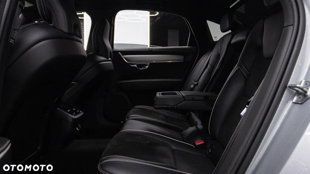 Volvo S90 B4 B R-Design - 23