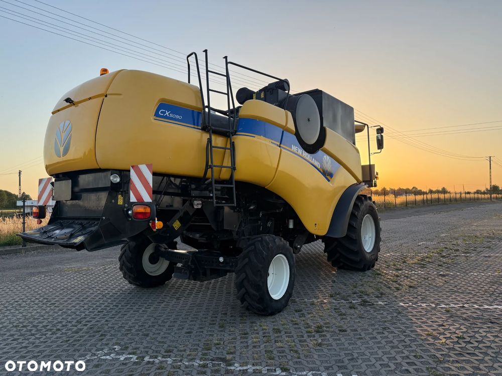 New Holland CX 5090- rok 2013 - 4