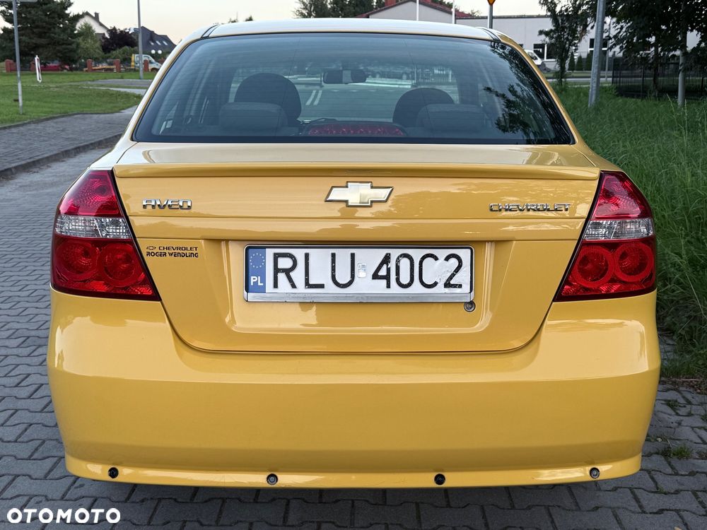 Chevrolet Aveo - 17