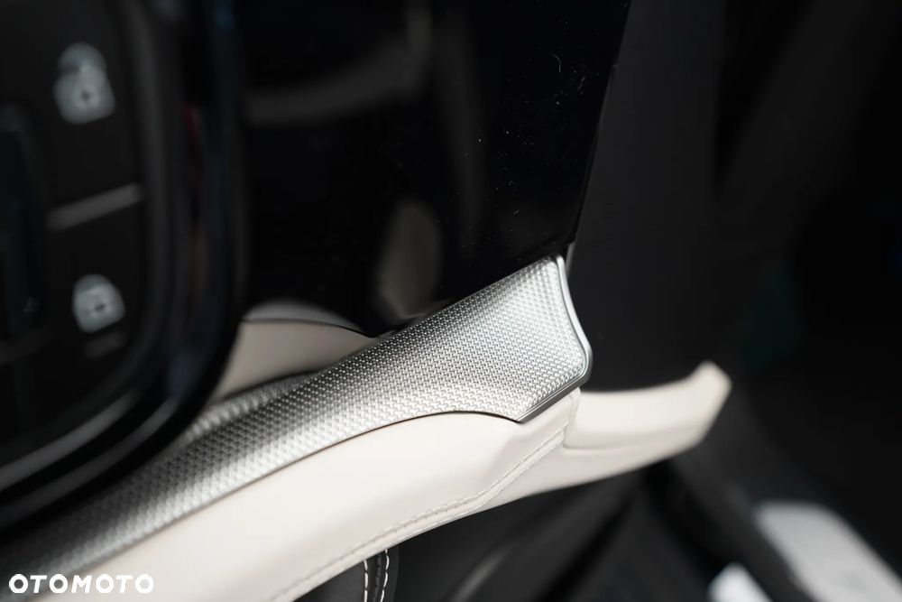 Porsche Panamera - 28