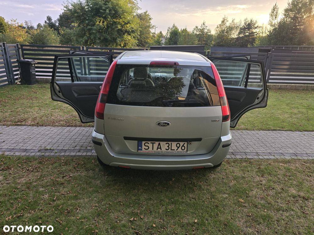 Ford Fusion - 3