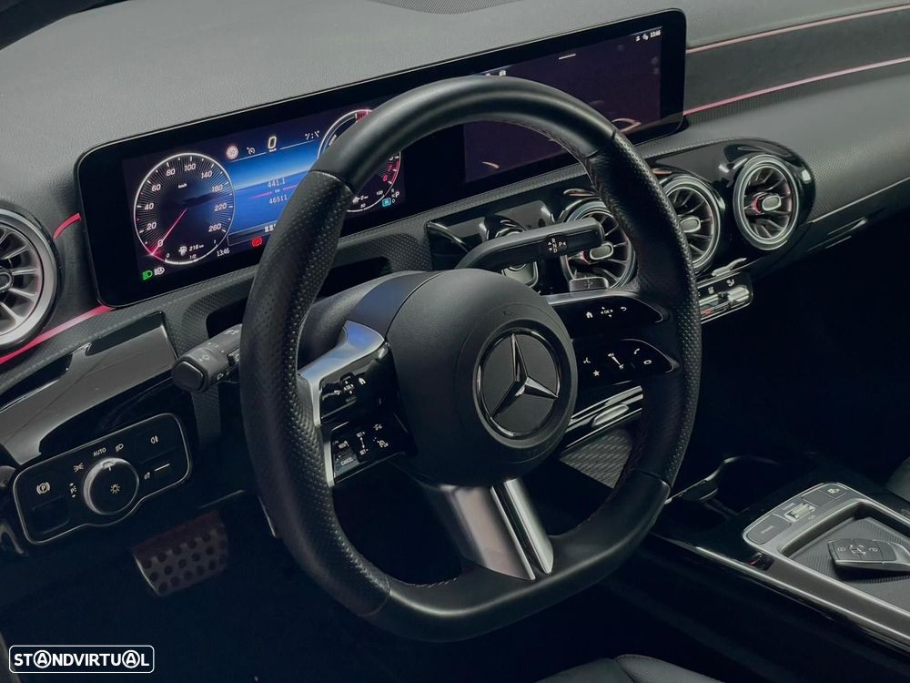 Mercedes-Benz A 250 - 12