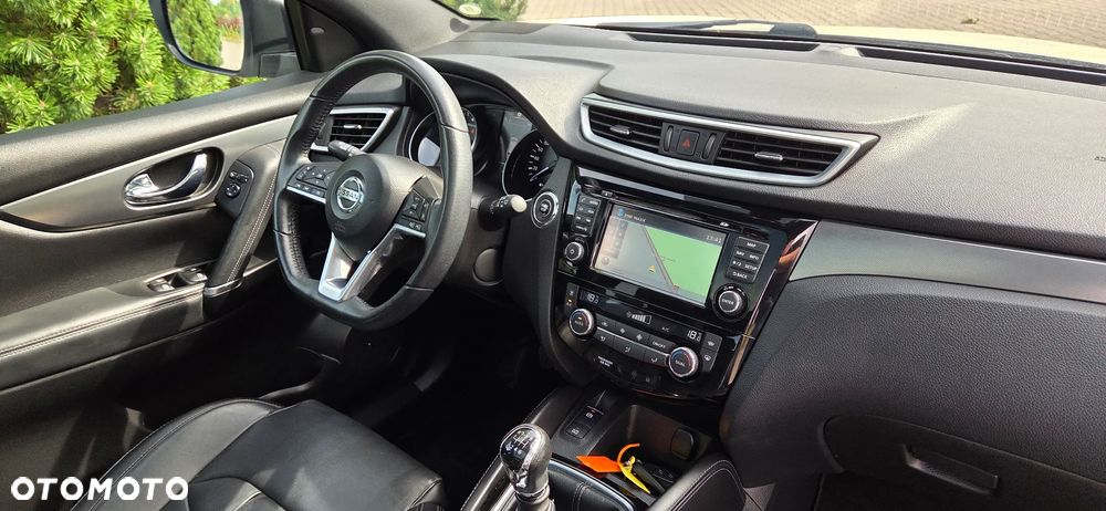 Nissan Qashqai 1.3 DIG-T Tekna+ - 32