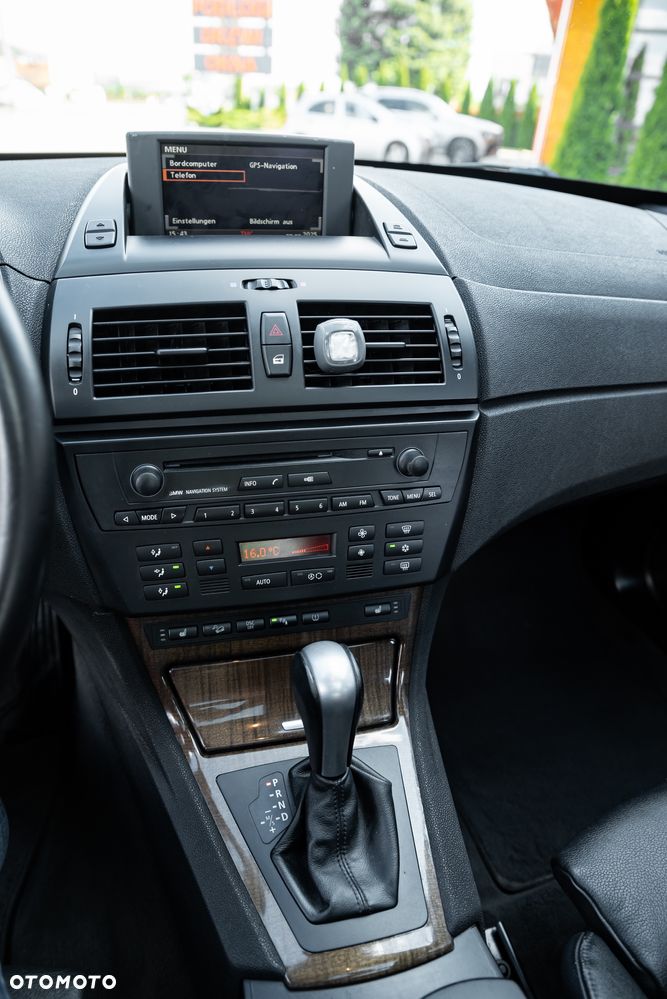 BMW X3 3.0i - 38