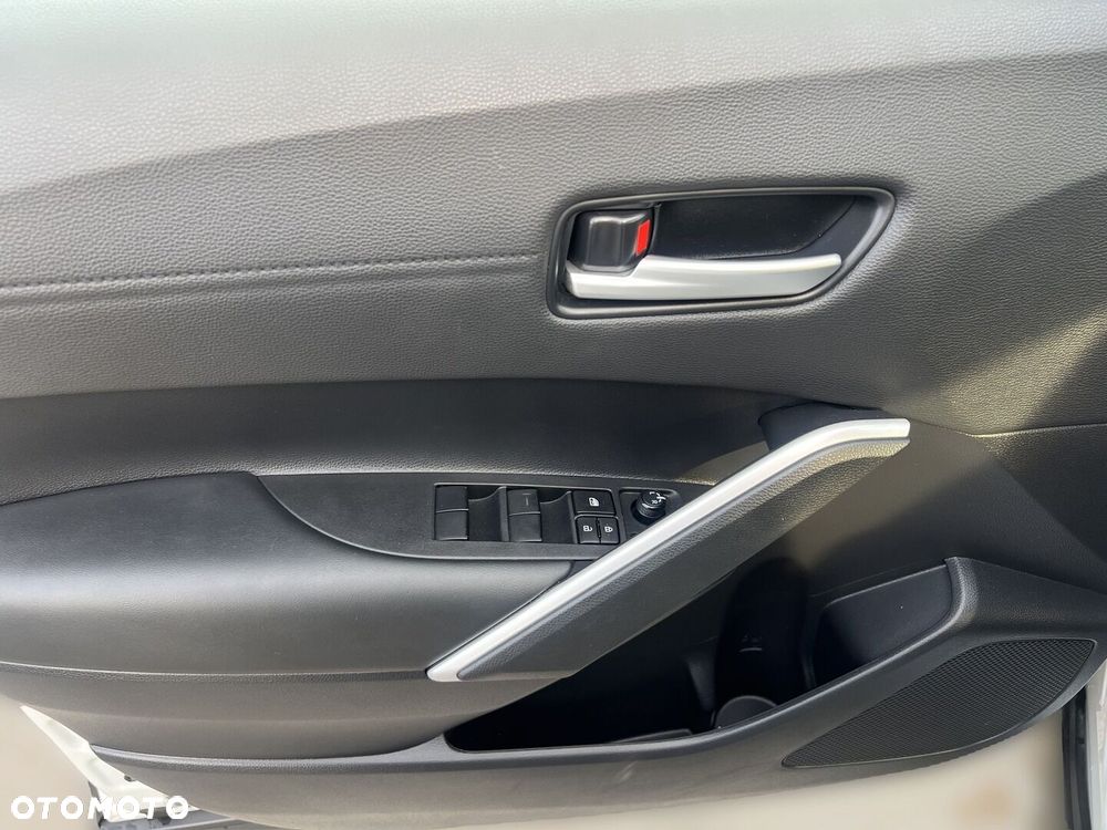 Toyota Corolla Cross 2.0 Hybrid Executive - 19