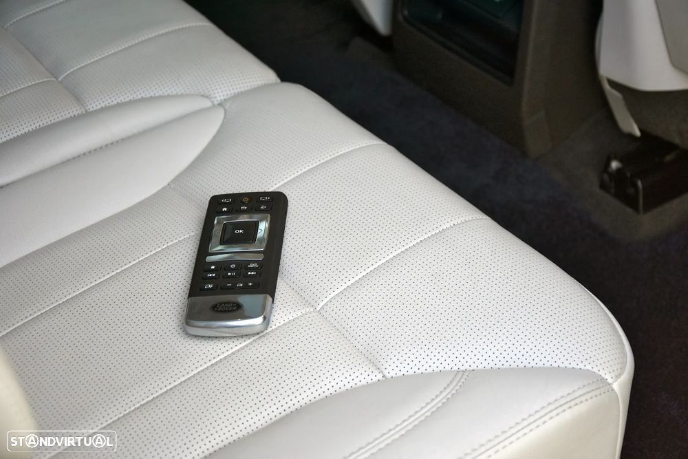 Land Rover Discovery 3.0 SD6 HSE Luxury - 15