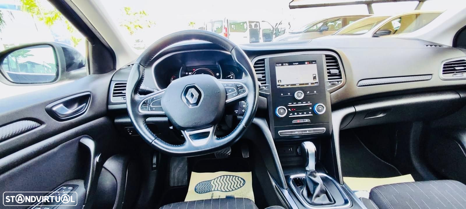 Renault Mégane 1.3 TCe Limited EDC - 10