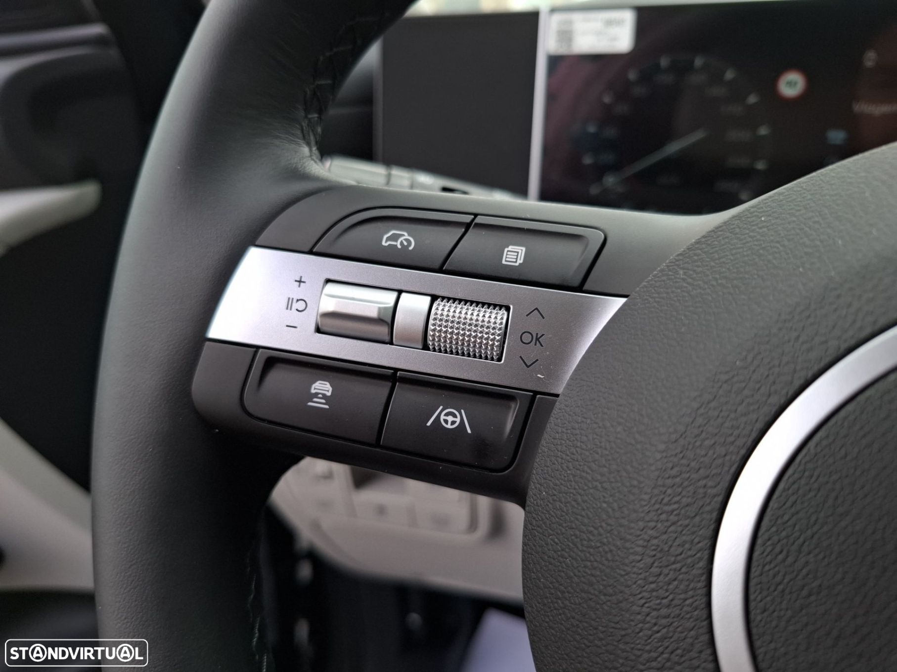 Hyundai Tucson 1.6 T-GDI HEV Vanguard - 16