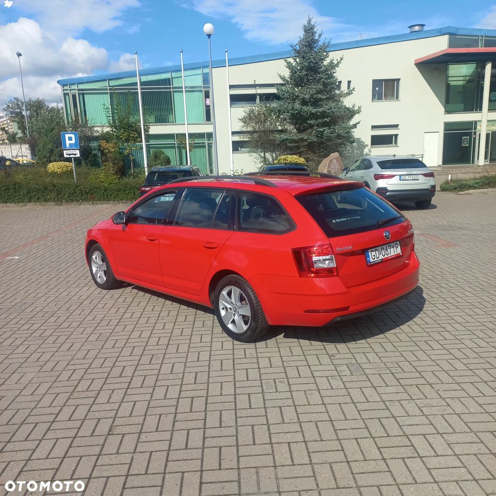 Skoda Octavia 1.6 TDI Ambition - 12