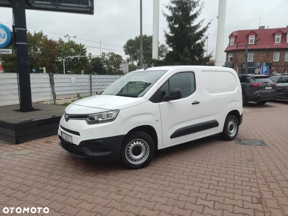 Toyota ProAce 1,5-l-D-4D L1 (6-Si.) - 7