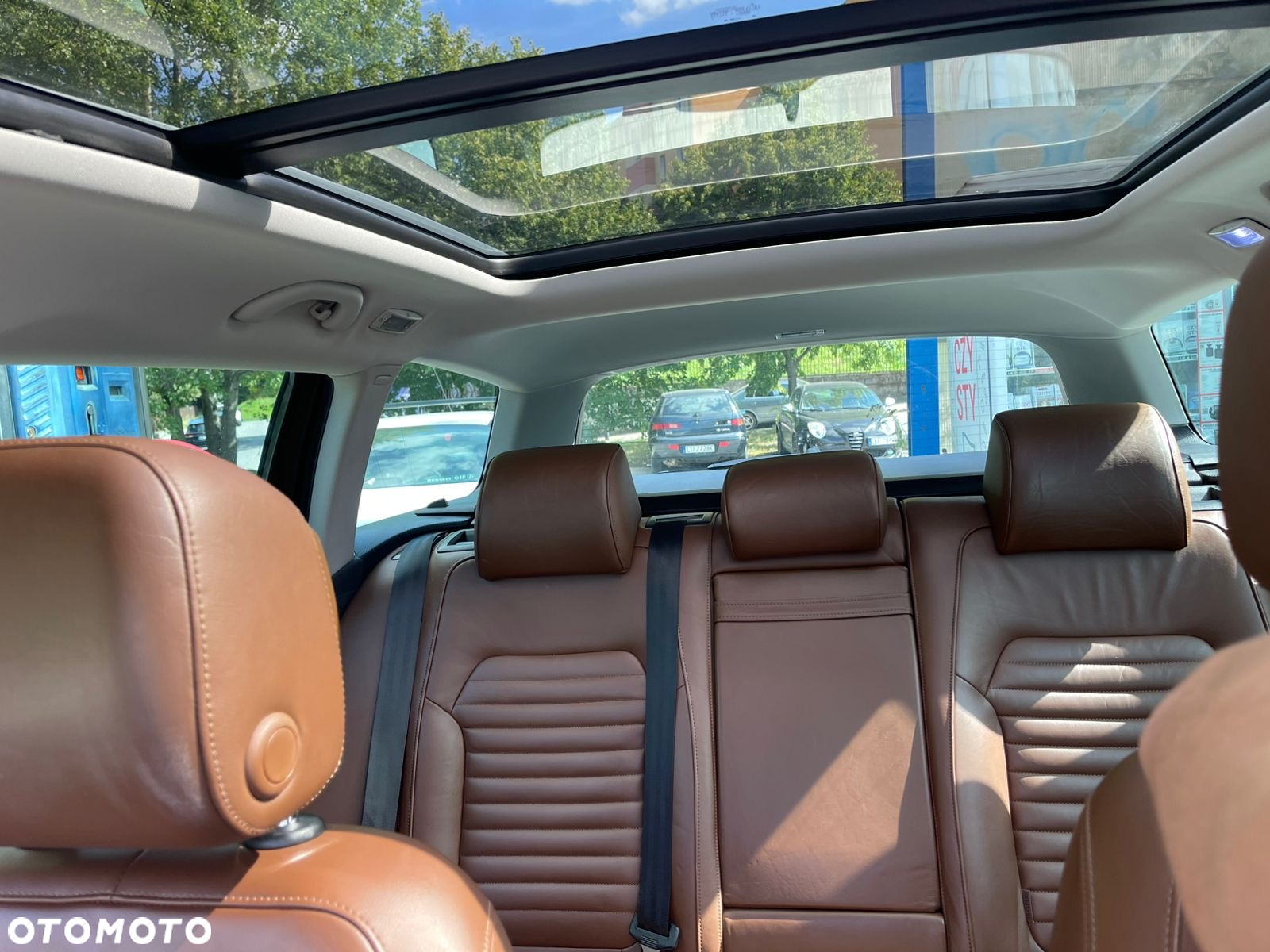 Volkswagen Passat 2.0 TDI Comfortline DSG - 23