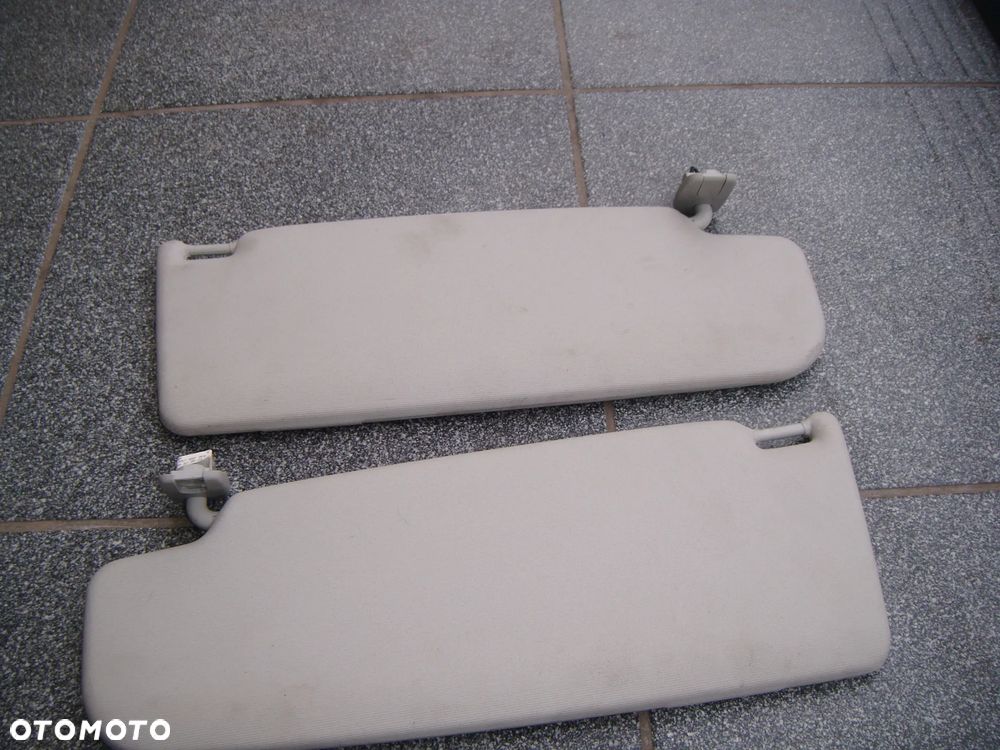 vw golf V kombi 08r daszki przeciwsłoneczne komplet 2szt - 3